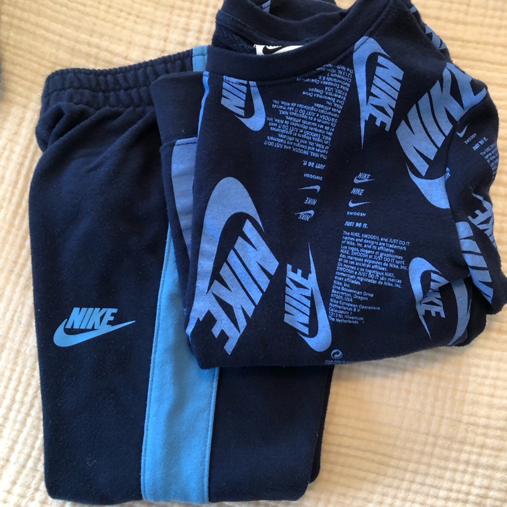 Nike little boys